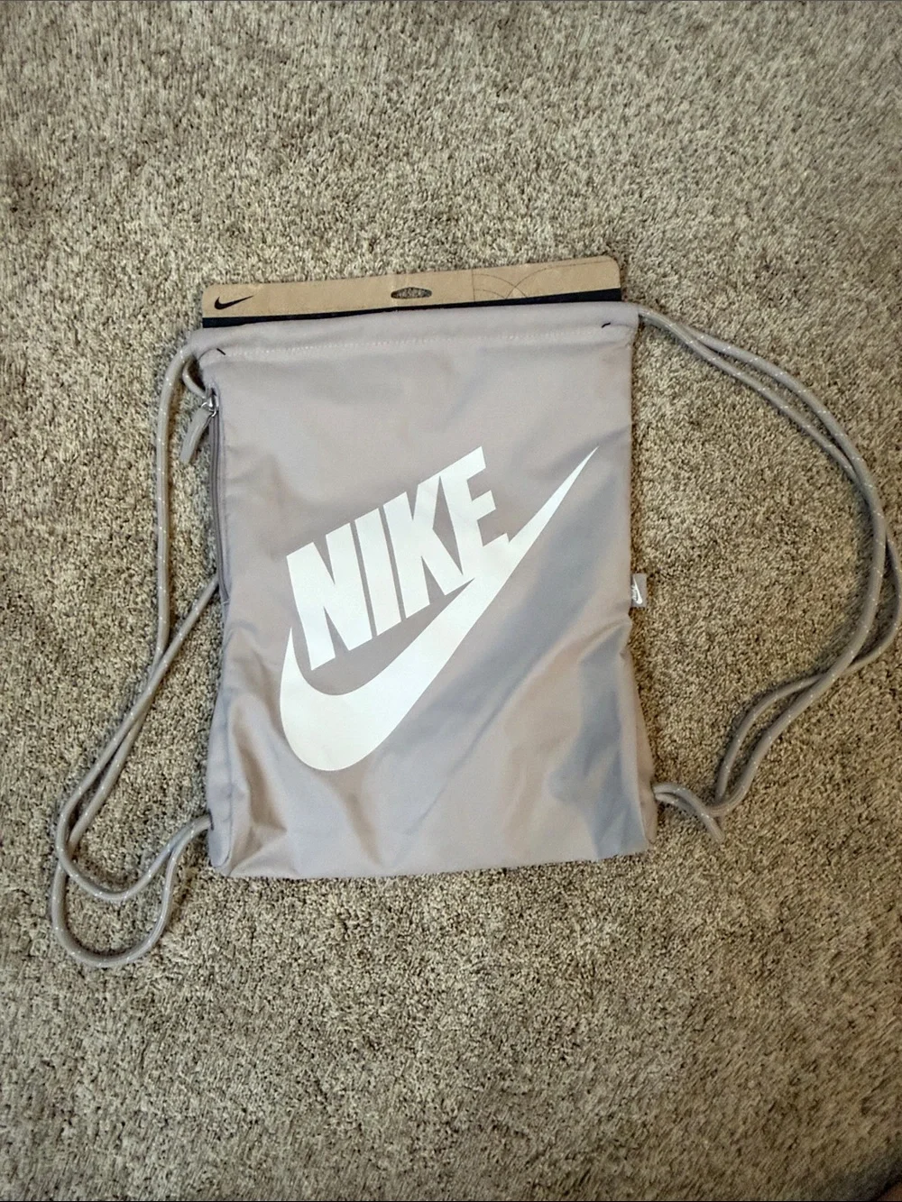 light gray nike backpack SB RPM College Grey, One Size : Clothing, Shoes & Jewelry The padded shoulder straps are adjustable for a comfortable fit Nike | Bags | Nike